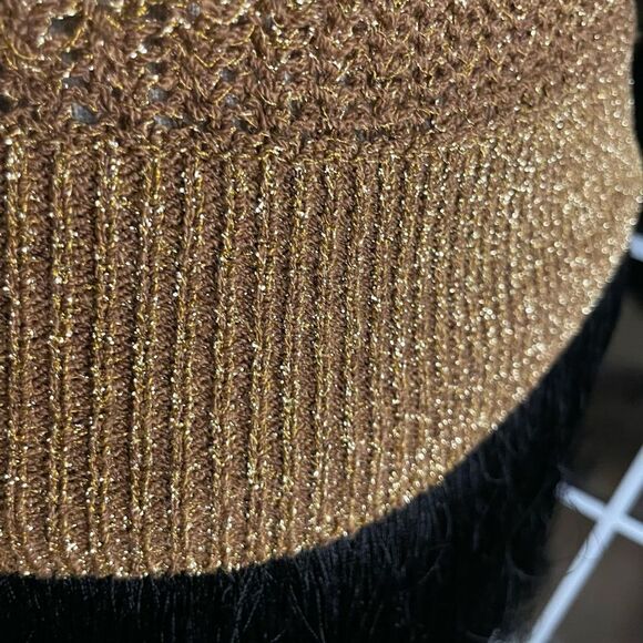 Amen wardy gold sweater “In this world you need a to be a little frivolous.” - Picture 4 of 16